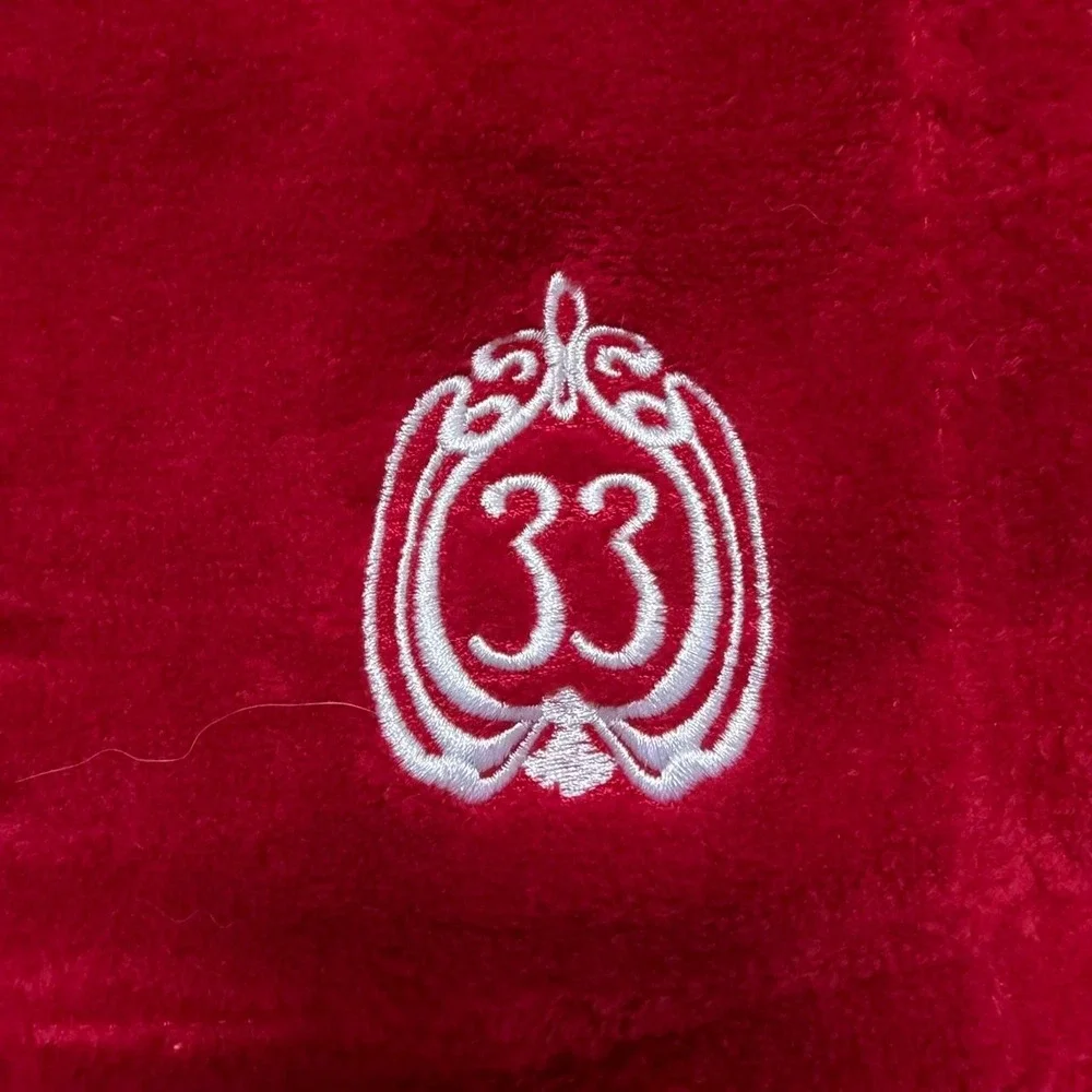 Disney Club 33  Throw Blanket  Embroidered Vintage Logo 43x58 Member Exclusive